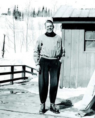 Charles Minot "Minnie" Dole. In 1938, Dole and Roger Langley, the president of the National Ski Association of America, had conceived of the National Ski Patrol System. Dole became the NSPS’s first director, a capacity he retained until 1949. Dole is often credited with the 10th Mountain Division’s formation. Charles Minot "Minnie" Dole. In 1938, Dole and Roger Langley, the president of the National Ski Association of America, had conceived of the National Ski Patrol System. Dole became the NSPS’s first director, a capacity he retained until 1949. Dole is often credited with the 10th Mountain Division’s formation.